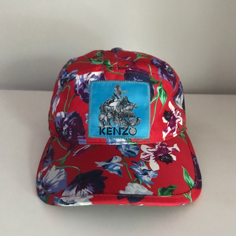 Kenzo Paris designer hat aw 17 80$ new condition